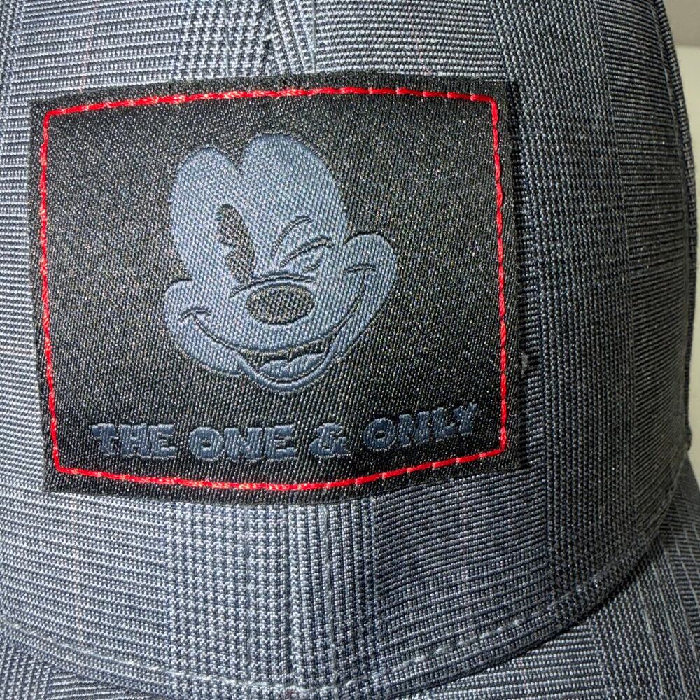 Disney Parks "The One & Only" Mickey Cap Adult Fitted 57-59 cm Gray Plaid